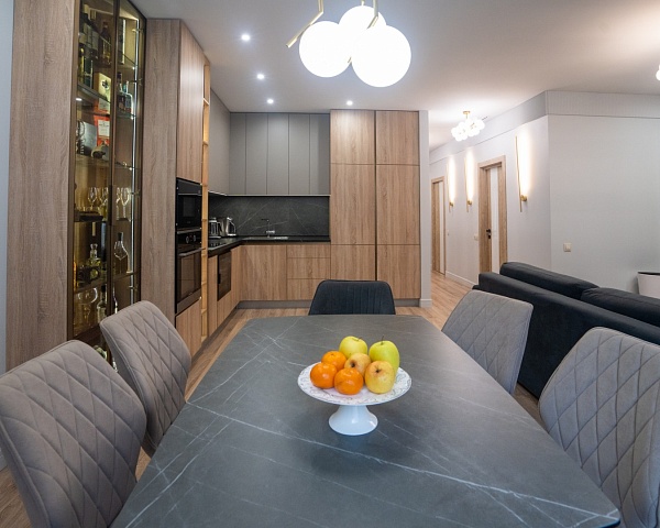 Квартира Царская площадь